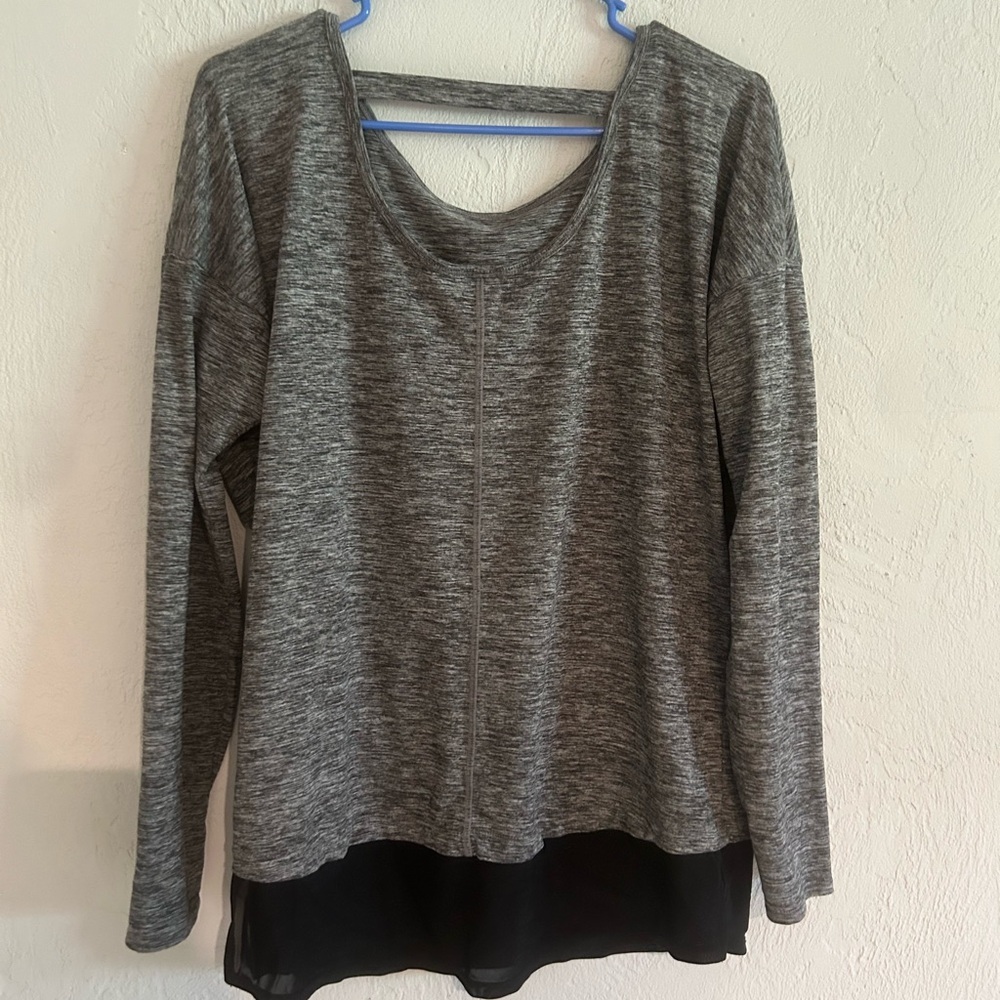 Women’s long-sleeve Danskin shirt